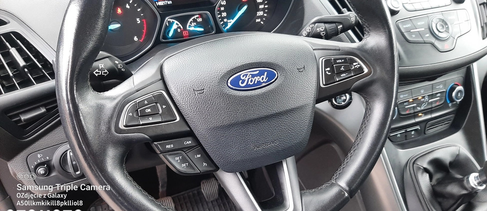 Ford Kuga cena 63900 przebieg: 146000, rok produkcji 2018 z Olsztyn małe 232